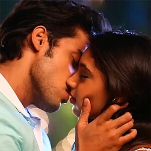 bollywood kissing 2026